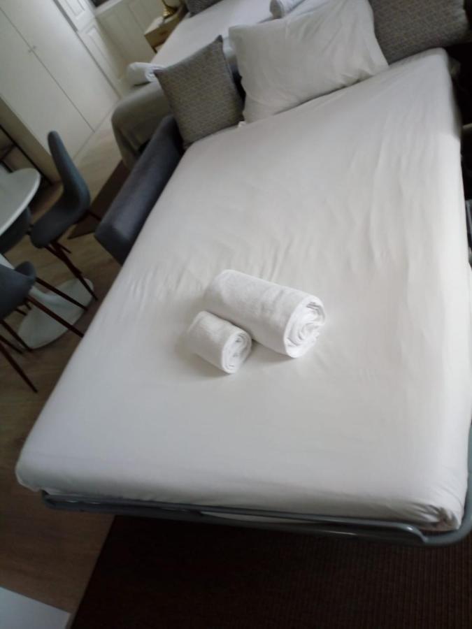 Porto Downtown Lovers Suites: Bombarda 451 Luaran gambar