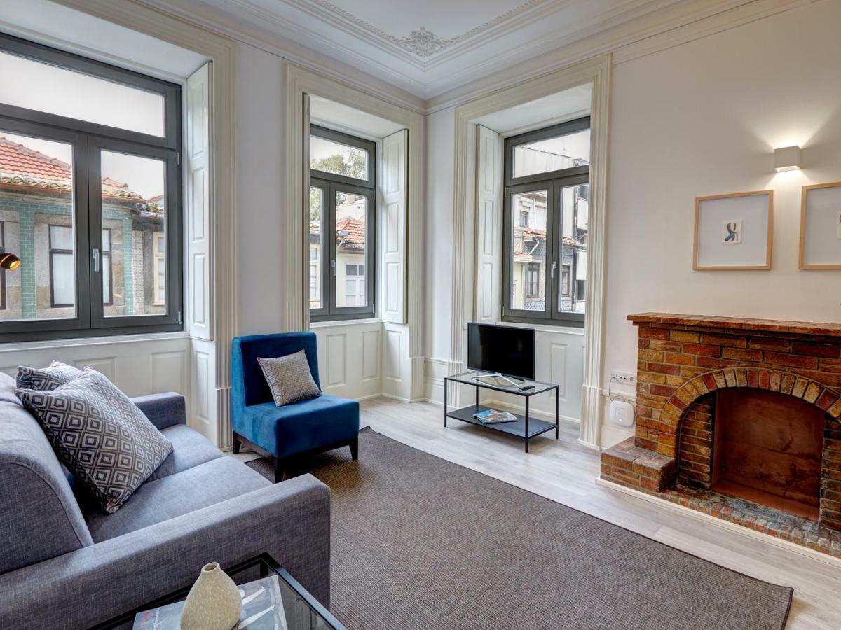 Porto Downtown Lovers Suites: Bombarda 451 Luaran gambar