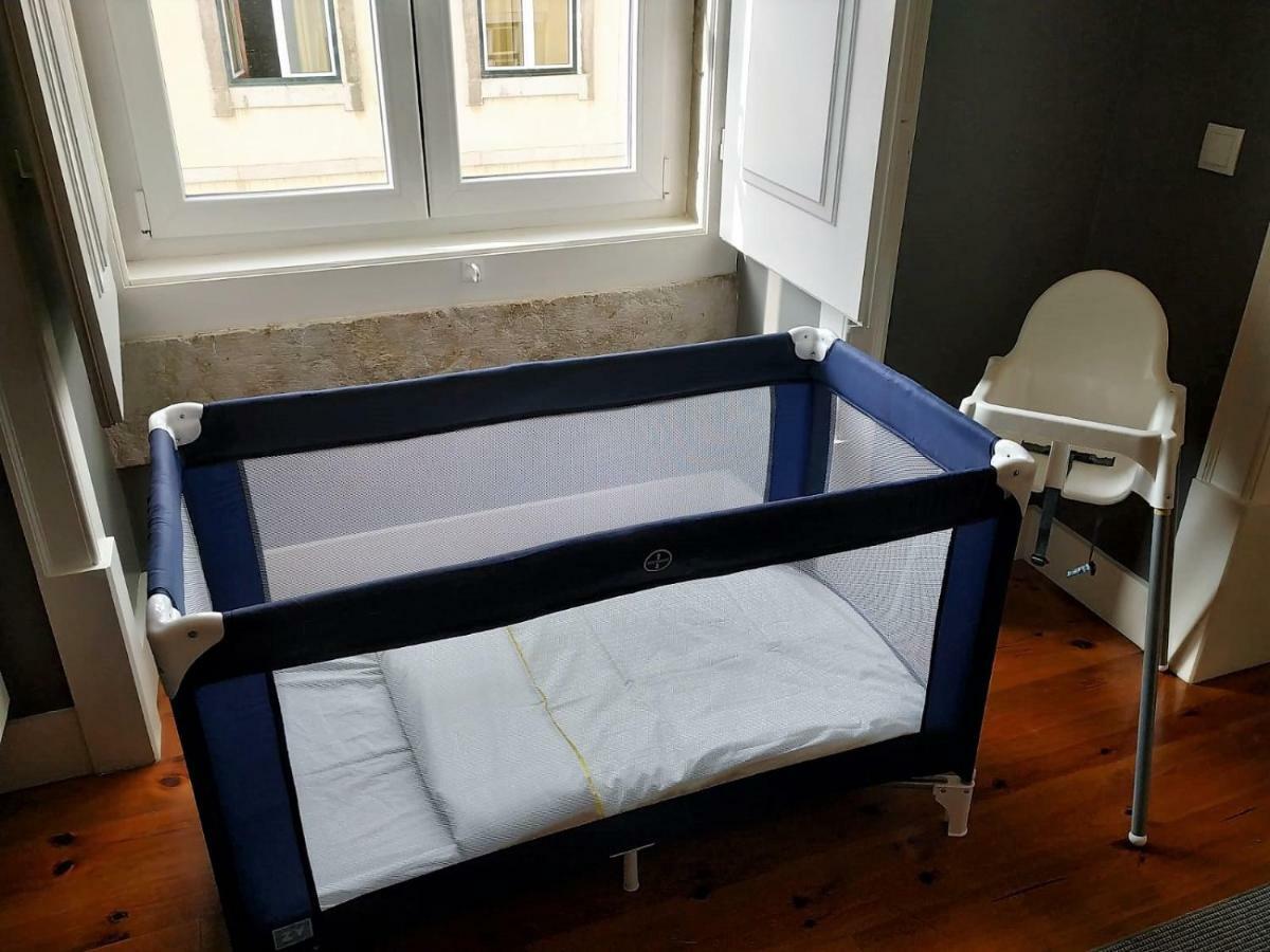 Porto Downtown Lovers Suites: Bombarda 451 Luaran gambar