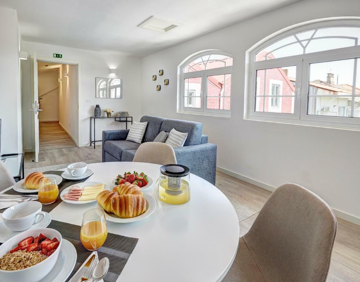 Porto Downtown Lovers Suites: Bombarda 451 Luaran gambar
